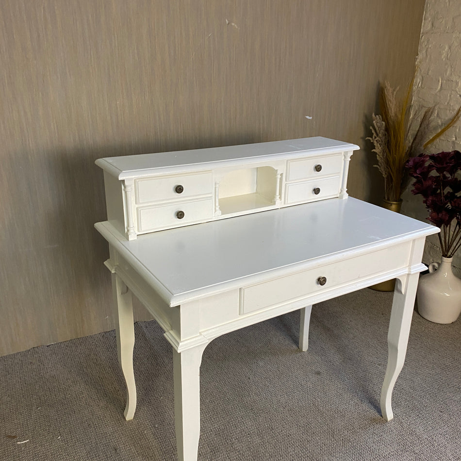 Vintage Schreibtisch in Weiß mit mehreren kleinen Fächern & großer Schublade – Tisch gebraucht