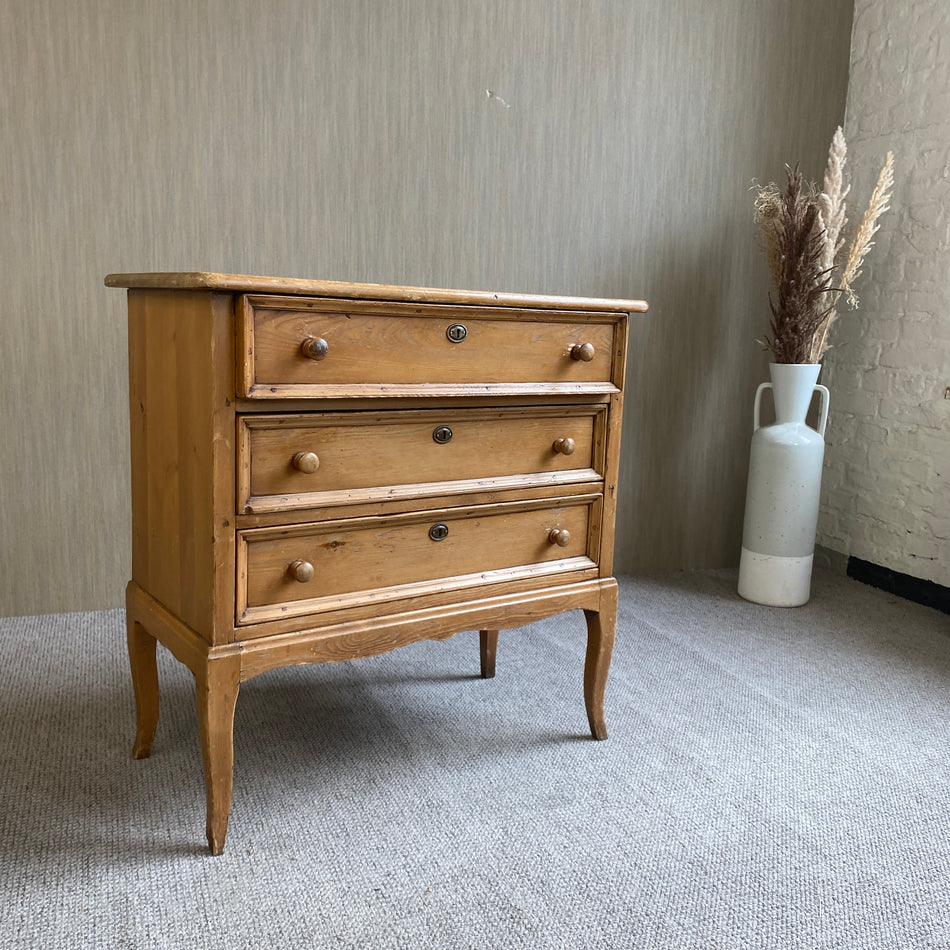Bauernstil Kommode antik Massivholz mit Schubladen Schrank