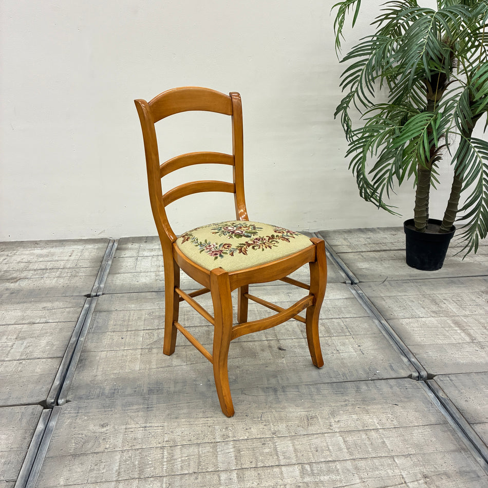 Country-Style Chair Brown Wood Fabric Tapestry Upholstered Chair Vintage