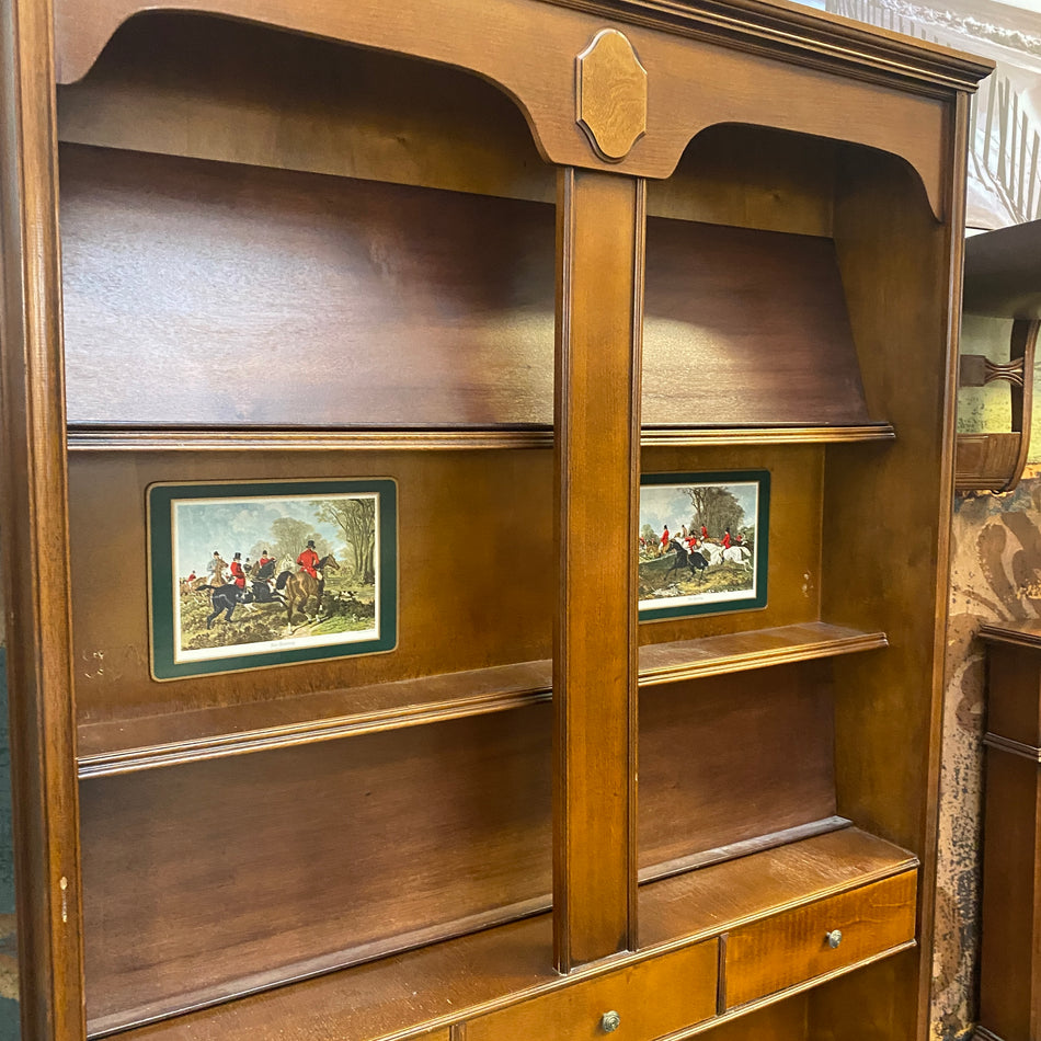 Großes Vintage Regal mit Schubladen & Jagdmotiven – dekorativer Holz Schrank gebraucht