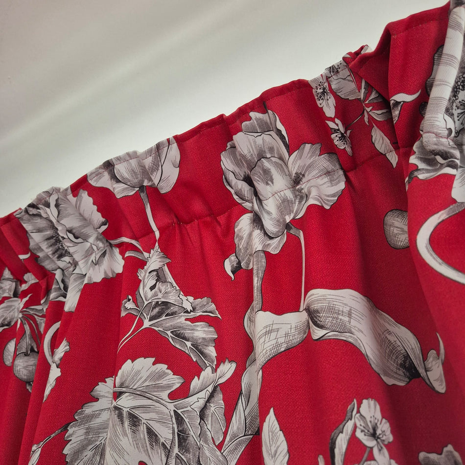 Gardine Vorhang Verdunkler 210x80 gebraucht rot floral Blumenmuster