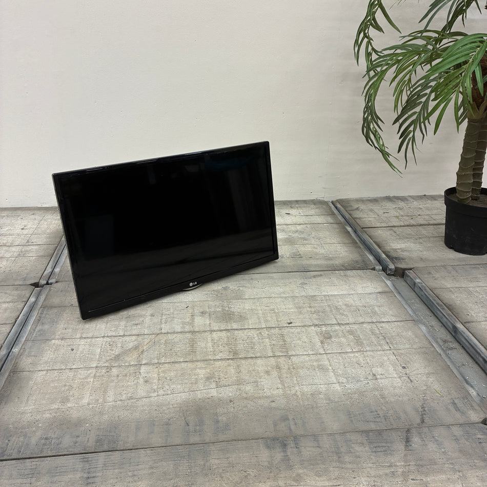 LG 32LN549C 32 Zoll Fernseher Schwarz LCD TV Monitor Wandmontage Gebraucht