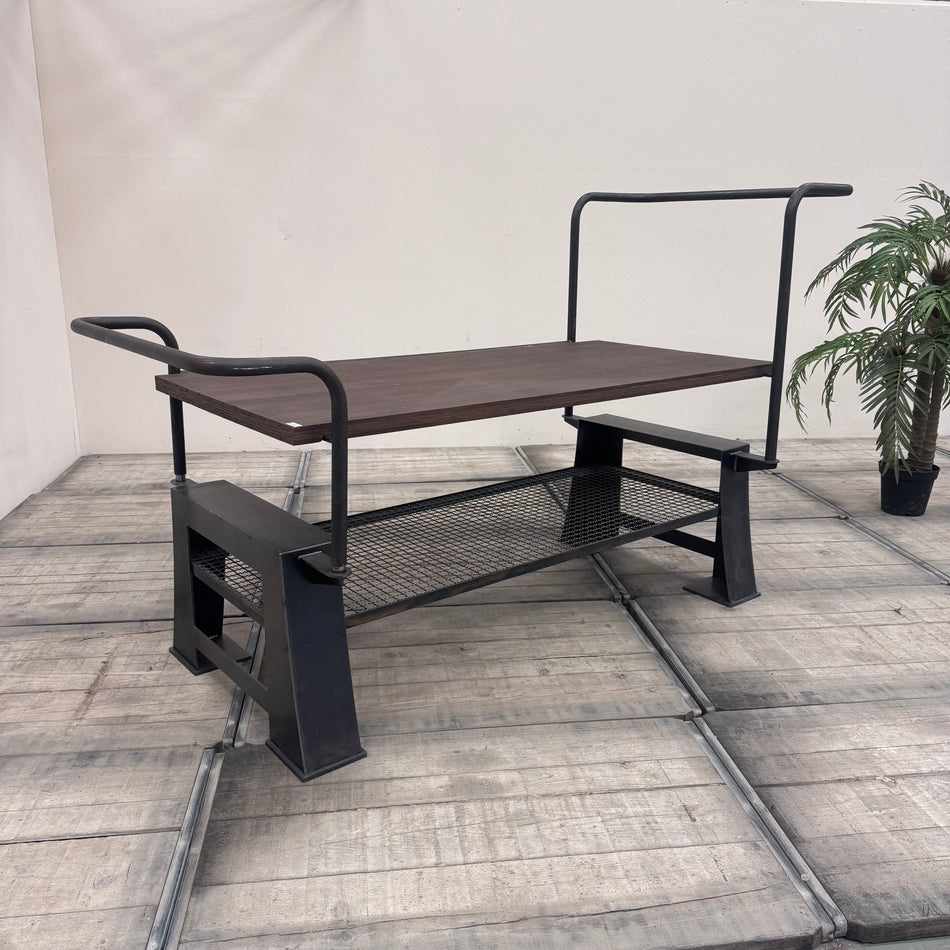 Vintage Industrial Präsentationstisch Holz & Metall Verkaufstisch Tisch Gebraucht