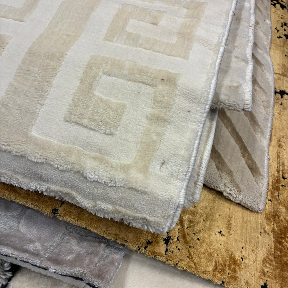 Beiger Design Teppich mit grafischem Muster – Neuware – 160 x 220cm