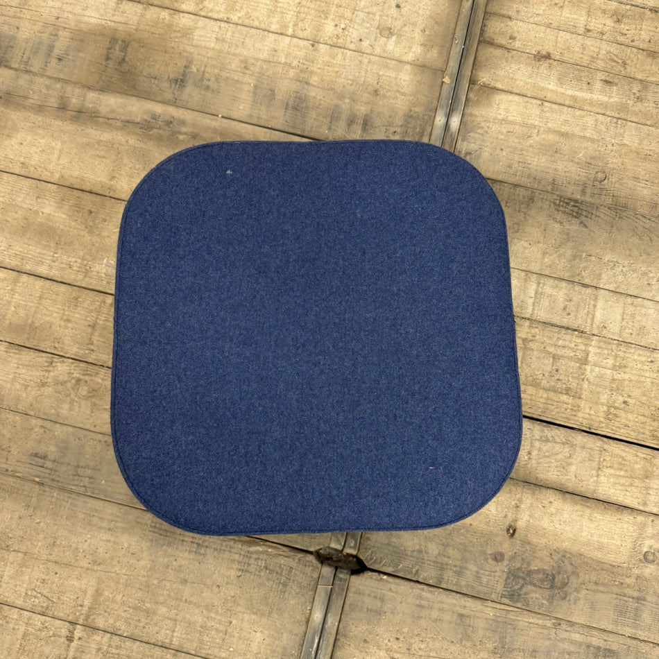 Office furniture 031