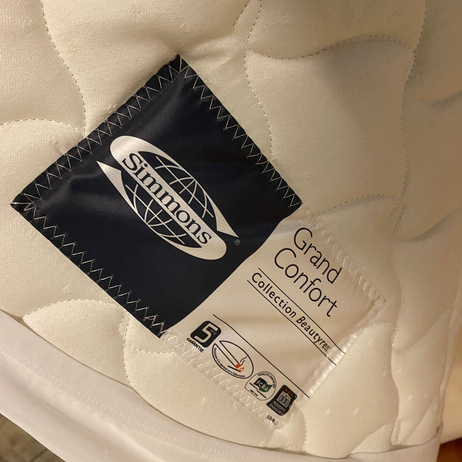 Luxus Boxspringbett 160er Kirschbaum Simmons Beautyrest Black Label