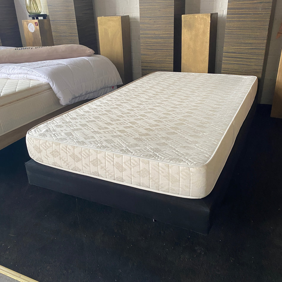 Boxspringbett gebraucht 110x200 inkl. Matratze Bett Einzelbett
