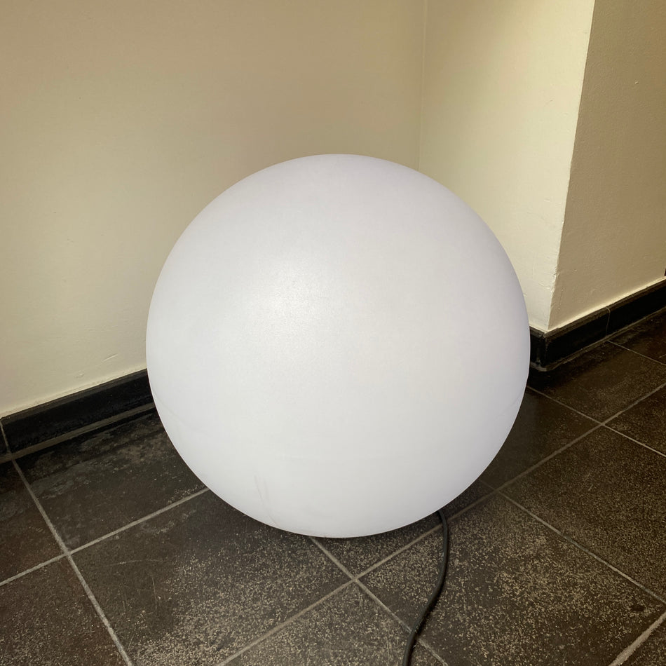 Newgarden Leuchtkugel gebraucht blau weiß 50cm