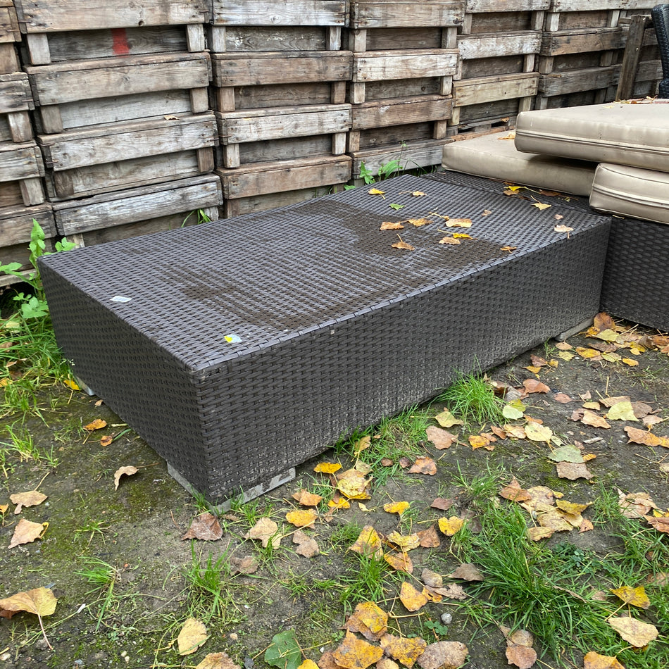 Outdoor Gartentisch gebraucht grau Rattan Kunststoff 130x75