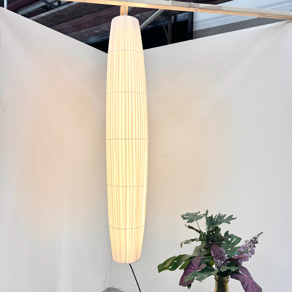 Designer Deckenlampe Pendelleuchte Stoffschirm Oval Cremeweiß Lampe Gebraucht