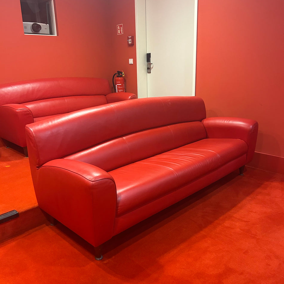 Sofa Poltrona Frau Leder knallrot Couch 3-Sitzer - Kino