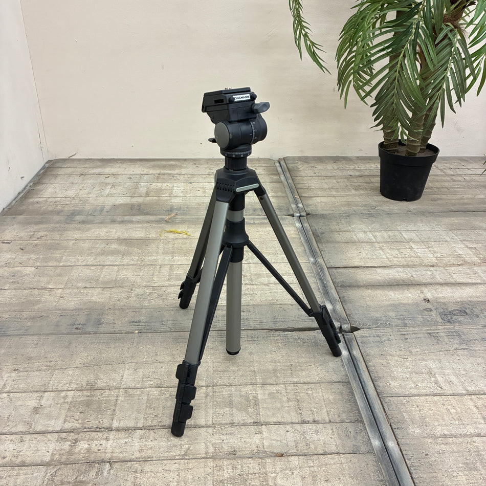 Cullmann Camera Tripod Black Silver Aluminum 3335 Tripod Used
