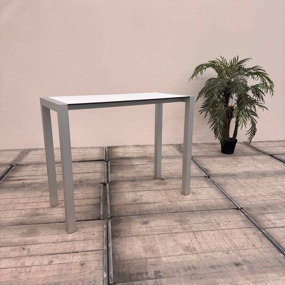 Kristalia Sushi Tisch Weiß Alu Bartoli Design Stehtisch Gebraucht Italien Luxus