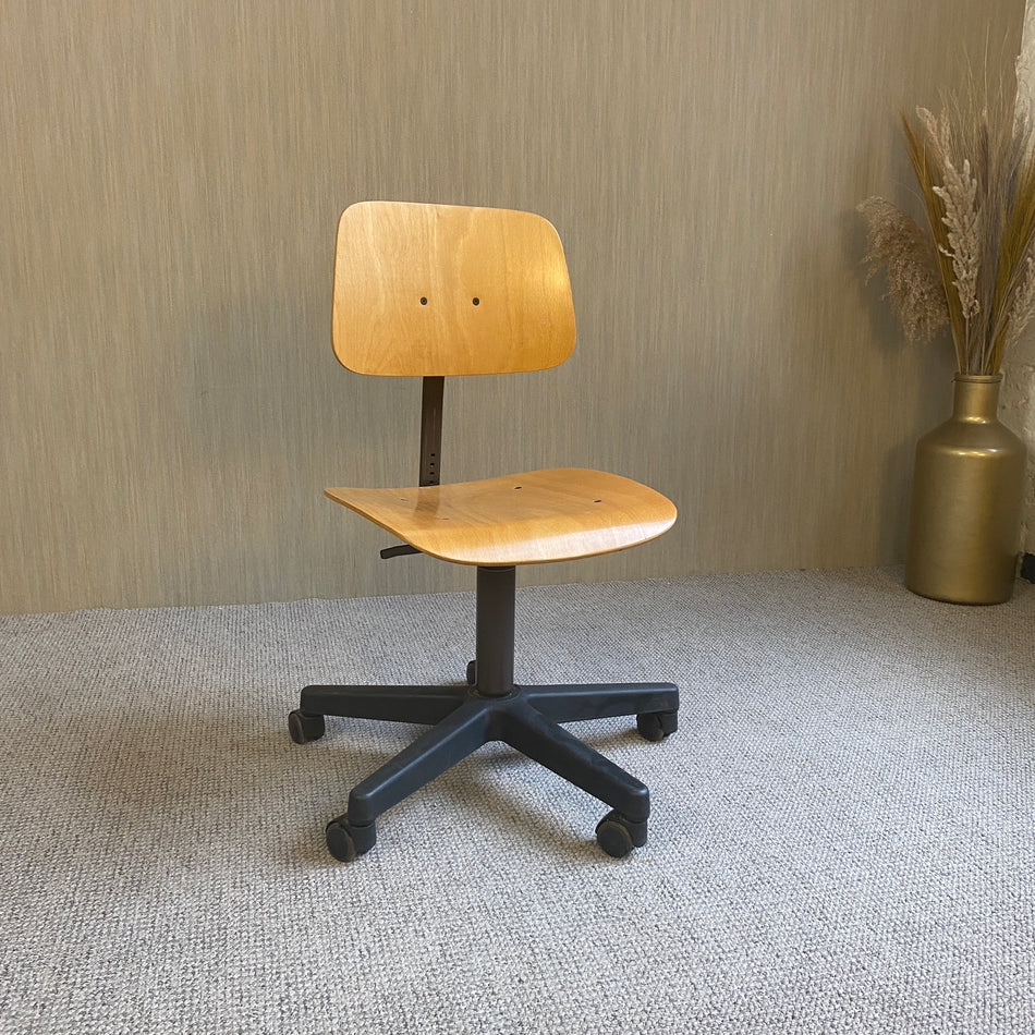 Vintage Schulstuhl Lehrerstuhl Bürodrehstuhl gebraucht Multiplex Stuhl