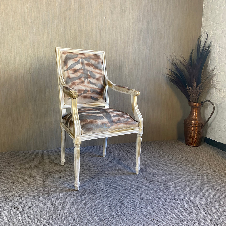 Fauteuil antikweiß Holz im Stil Louis XVI Stuhl