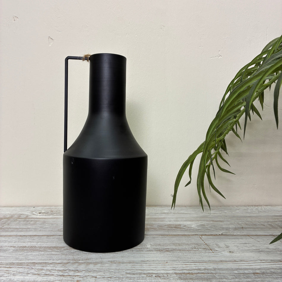 Schwarze Metallvase Henkelvase Design Vase Deko