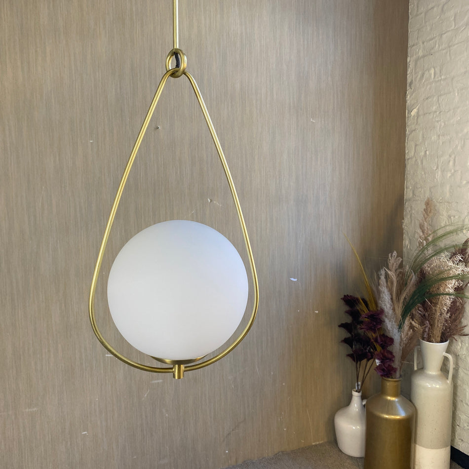 Pendelleuchte Kugel Milchglas Golden DeckenlampeLampe gebraucht