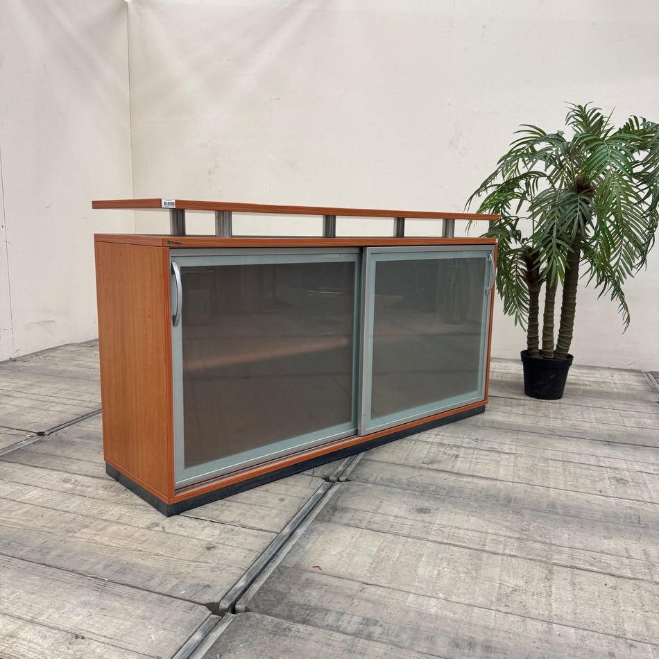 Palmberg Sideboard Schiebetürenschrank Glasschiebetüren Aufsatzboard Kommode Schrank Gebraucht