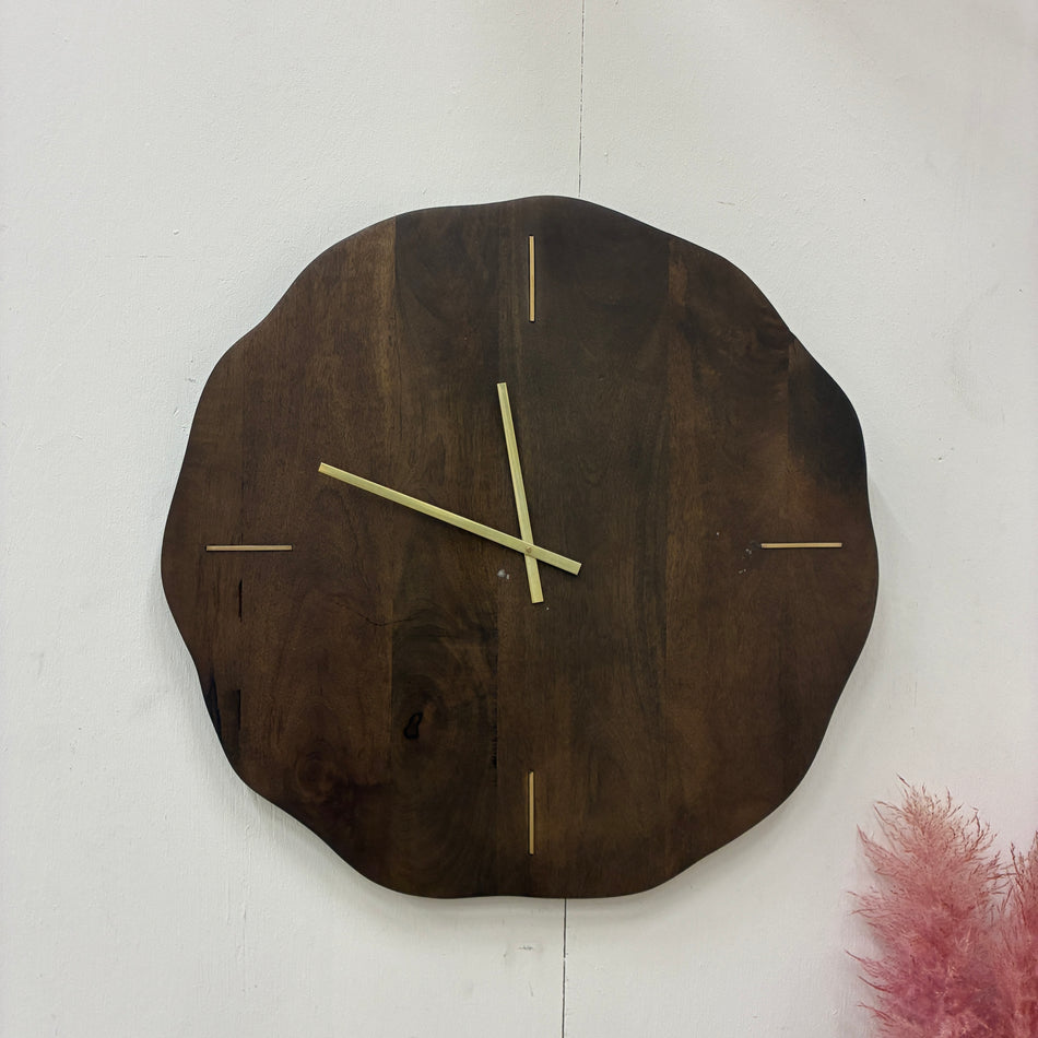 Wanduhr Mangoholz Baumscheibe Rustikal Goldene Zeiger Wanddekoration