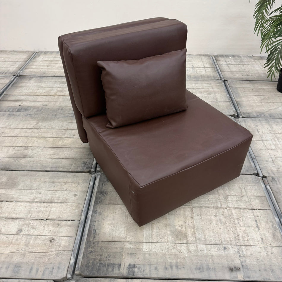 Schlafsessel Braun Kunstleder Ausziehbar Gästebett Sessel Gebraucht
