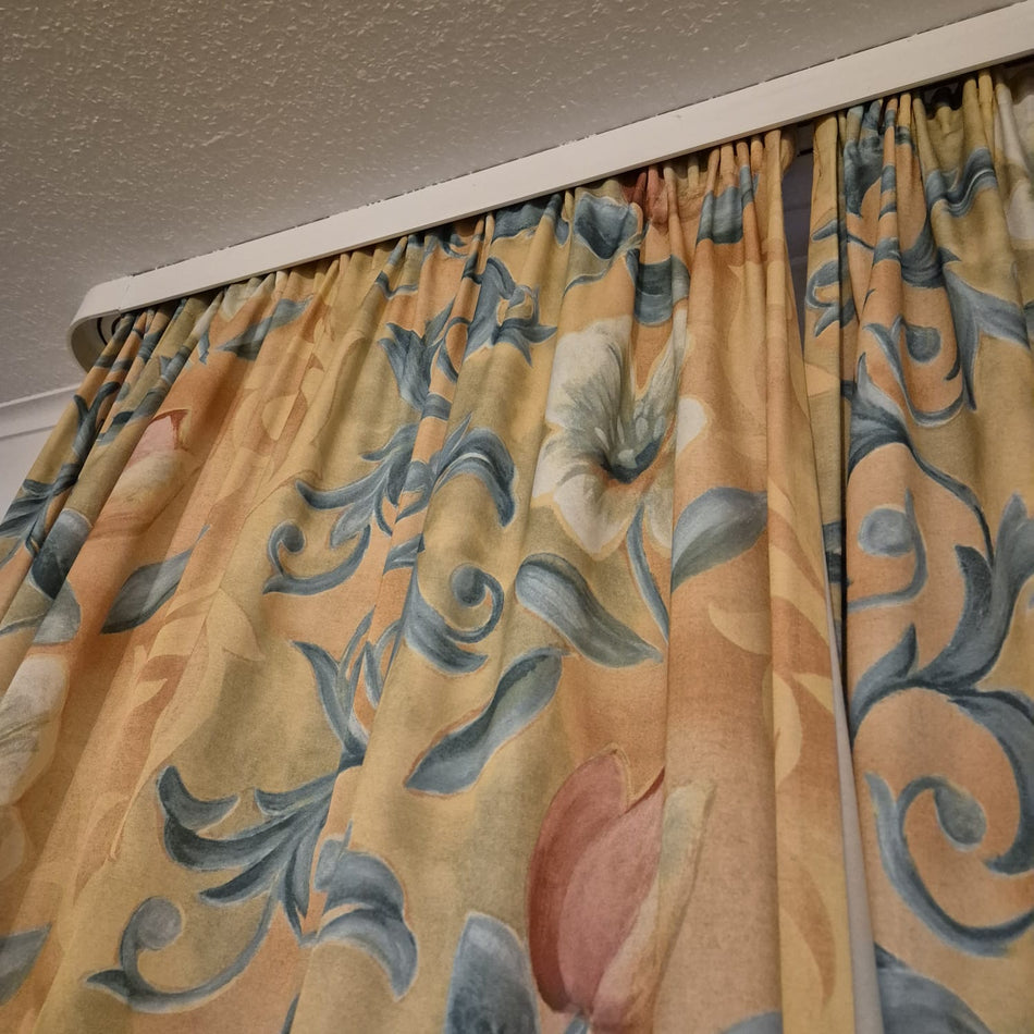 Gardine Vorhang 260x80 gelb florales Muster gebraucht