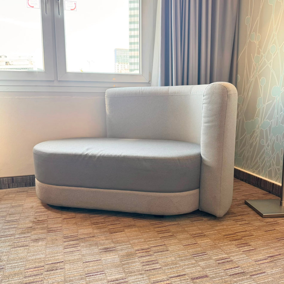 Ottomane Loungesofa grau Stoff Hotelsofa 2-Sitzer gebraucht R