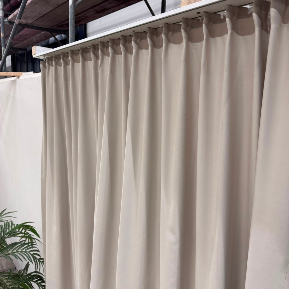 Gardine Beige Satin 160x250 Verdunkler Vorhang Gebraucht