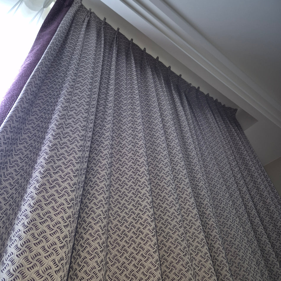 Luxus Vorhänge Gardinen Set 360x390 Hotel Atlantic Hamburg Lila Violett Beige Gemustert