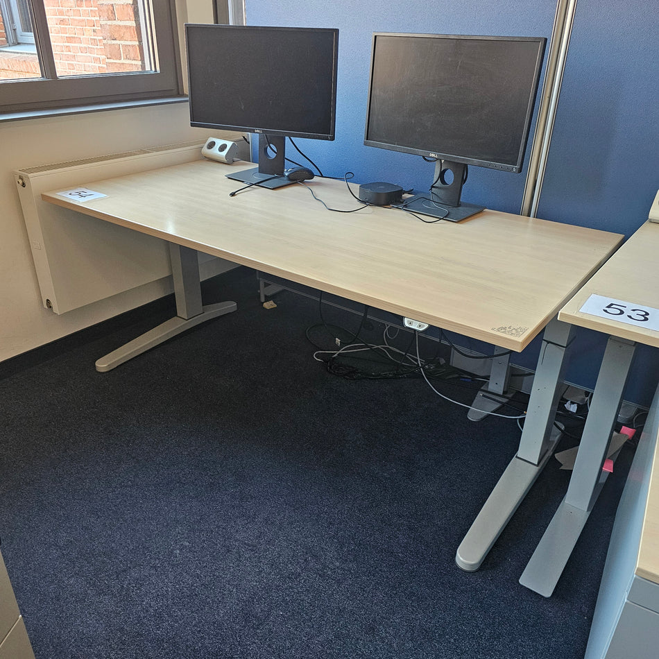 Elektrisch höhenverstellbarer Schreibtisch Steelcase Ology Eco Pack Tisch Büro