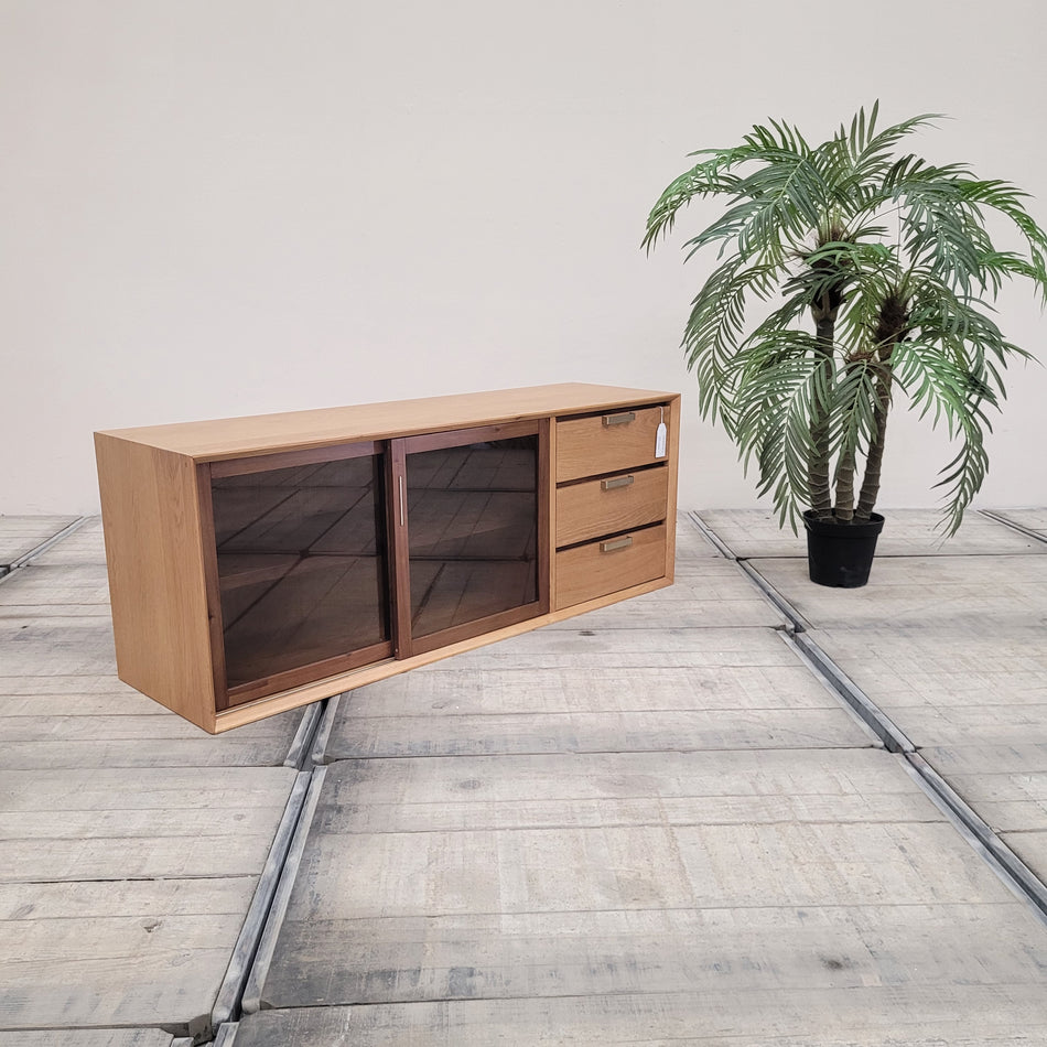 Chervil Kommode Eiche massiv Mängelexemplar Mid-Century