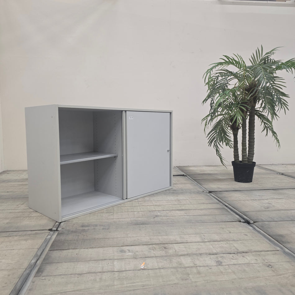 PLANMÖBEL Sideboard 120cm Schiebetüren Grau Holz Büromöbel Schrank Gebraucht