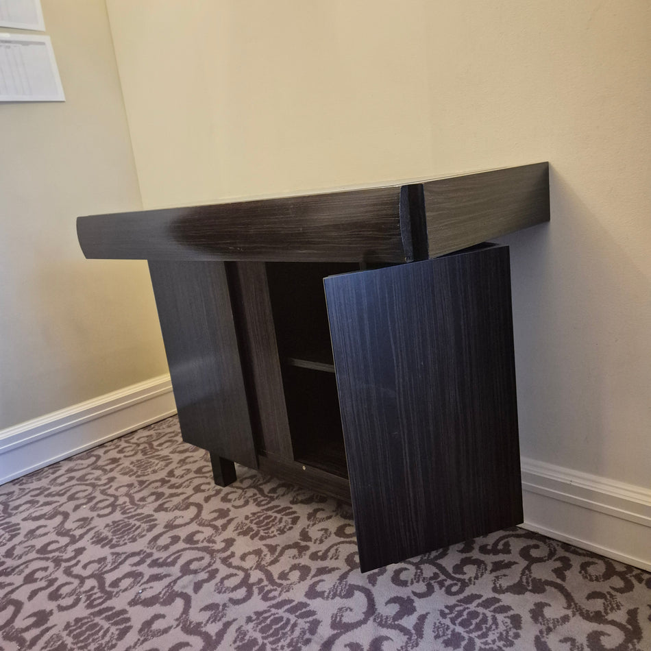 Konsole 2-türig aus Atlantic Hotel Hamburg dunkel Wenge Kommode gebraucht