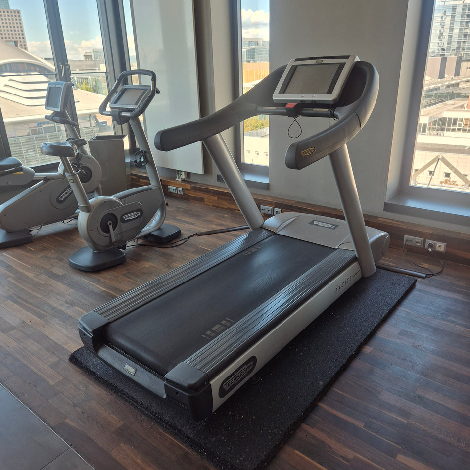 TechnoGym Laufband Excite