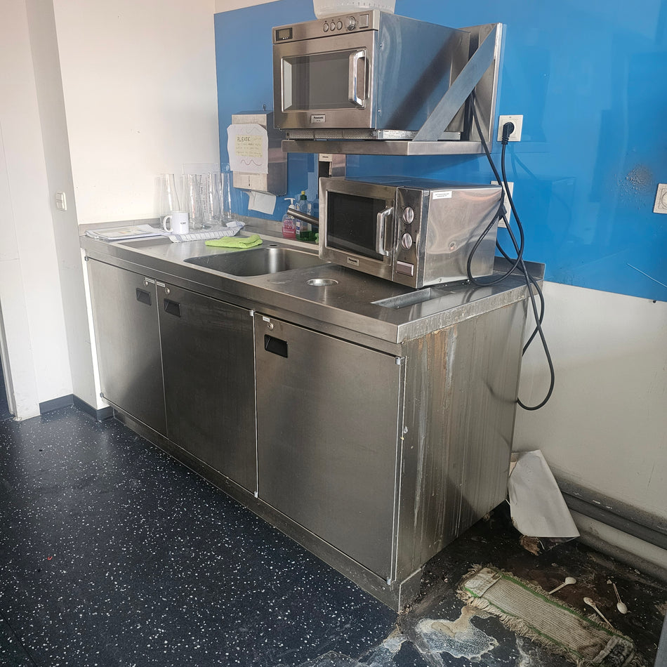 Spülttisch Arbeitsschrank mit Aufkantung Küchenschrank Edelstahl Gastro