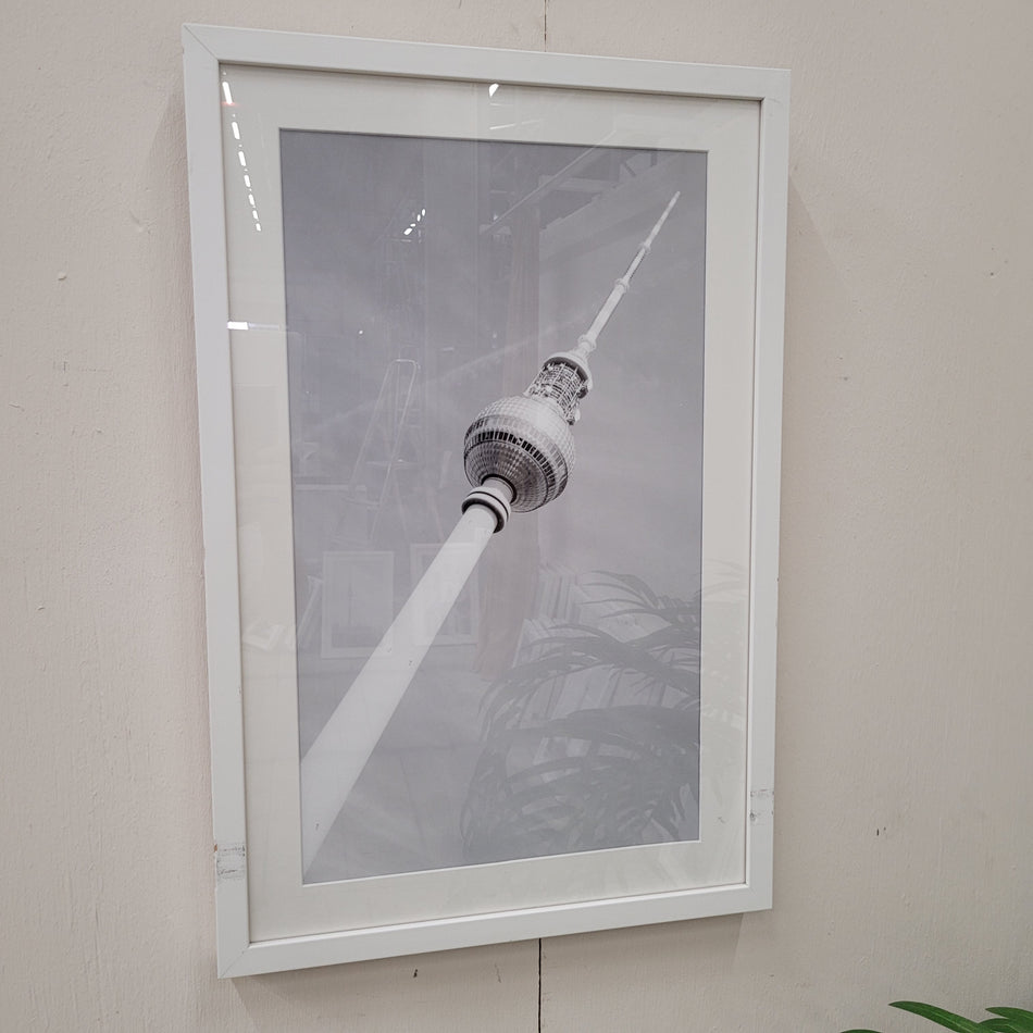 Wandbild Berliner Fernsehtum Schwarz-Weiß gerahmtes Foto Deko Gebraucht
