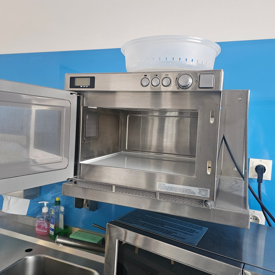Mikrowelle Panasonic NE-1843 Edelstahl Gastro