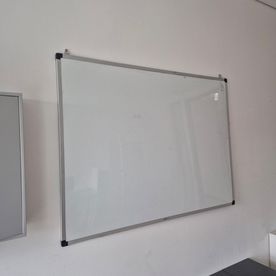 Whiteboard 120×90 cm – Wandtafel für Büro, Meeting & Schule, gebraucht
