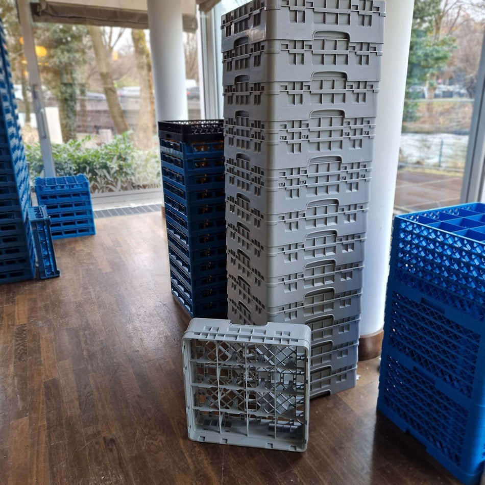 Cambro Gläserracks Racks grau unterschiedlich hoch