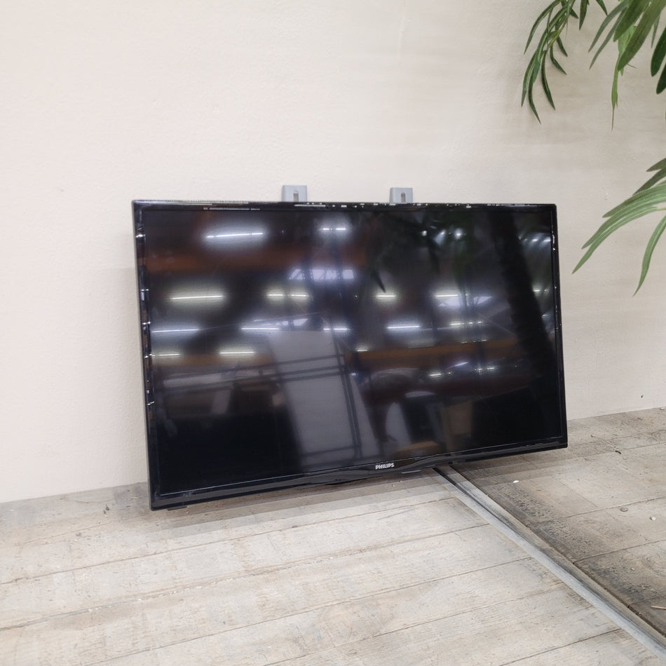 Philips 32 Zoll LED Fernseher TV HDMI USB Gebraucht