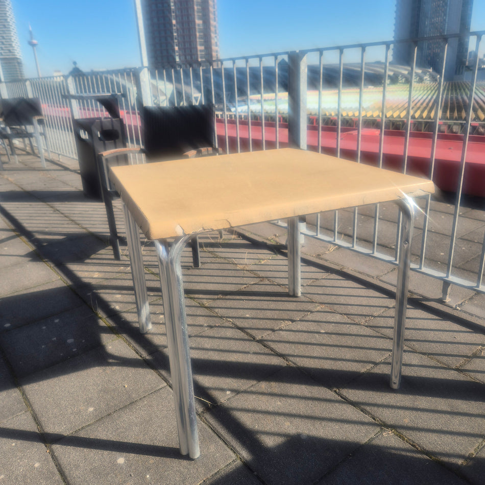 Tisch Outdoor