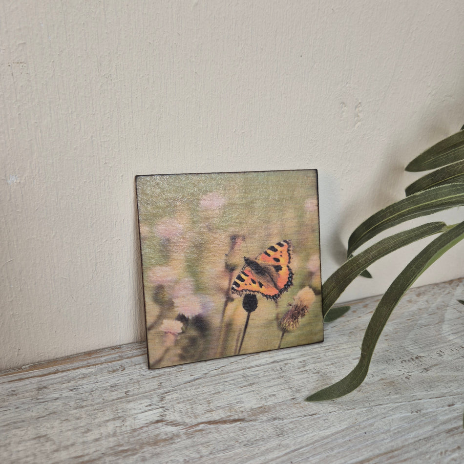 Untersetzer Bunt Holz Schmetterling Distelfalter Quadratisch 10x10 Deko Küchenbedarf