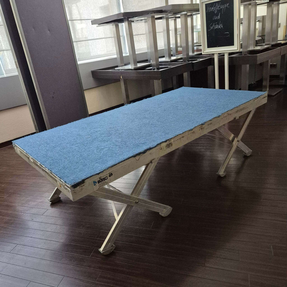 Bütec Bühne gebraucht Scherenpodest 100x200 Events