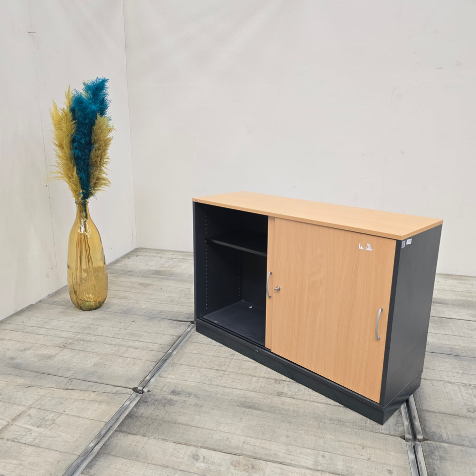 Assmann Schiebetürenschrank Buche Anthrazit Holz Sideboard Gebraucht
