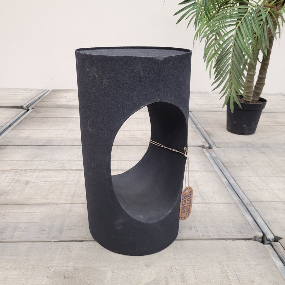 Dutchbone Sai Beistelltisch Schwarz Aluminium Skulptural Nachttisch Loft Design