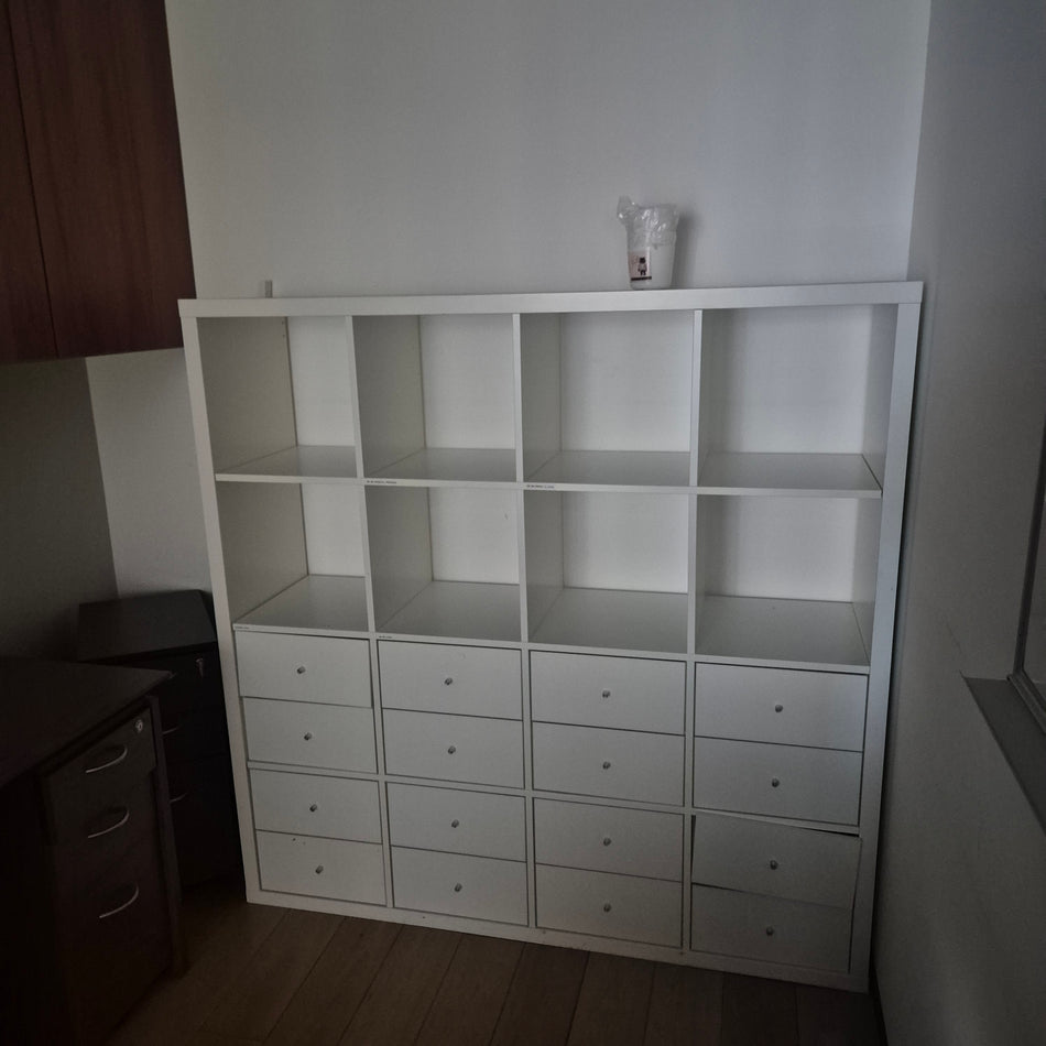 IKEA Regal weiß mit Schubladen – Raumteiler & Bücherregal Regalgebraucht