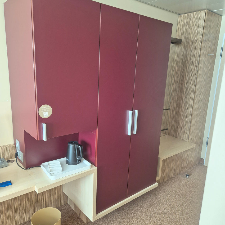 Kleiderschrank 2-Türig Bordeaux