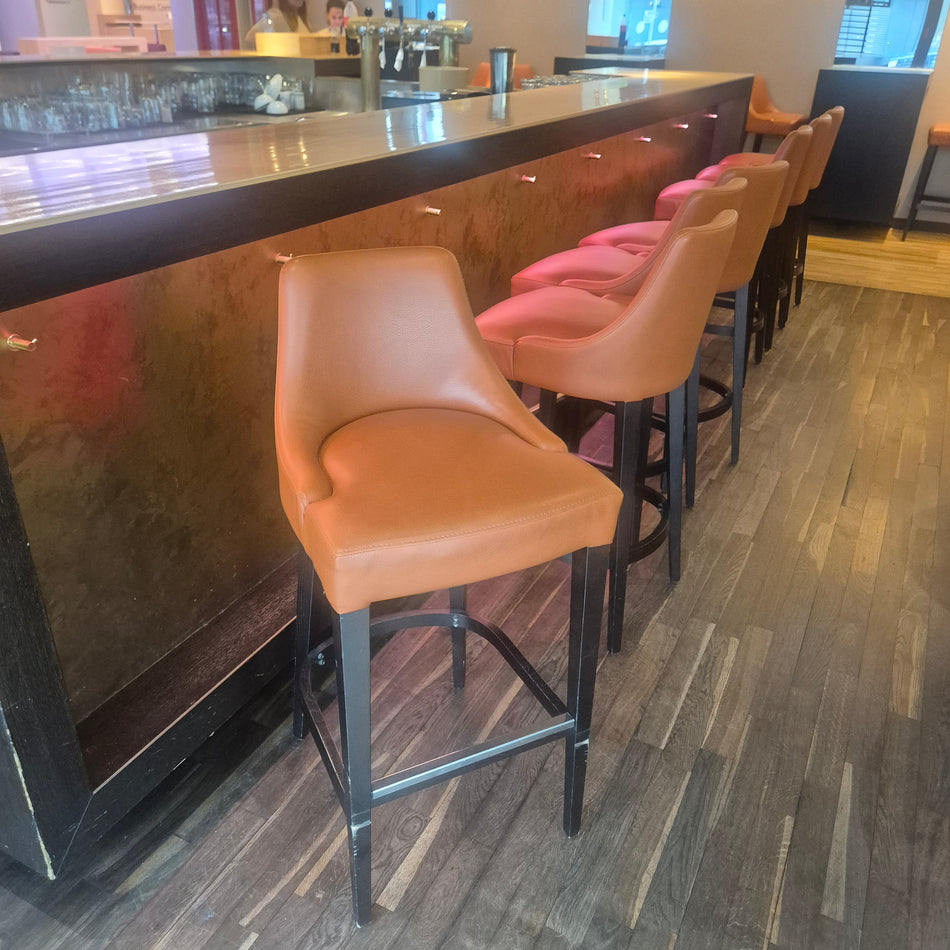 Barhocker Restaurant mey