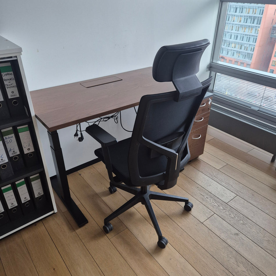 Bürostuhl schwarz mit Kopfstütze – ergonomischer Schreibtischstuhl, gebraucht