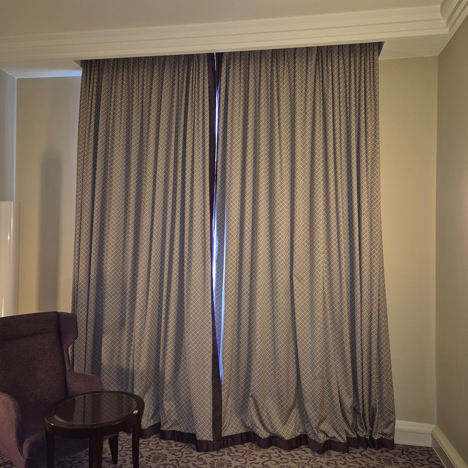 Luxus Vorhänge Gardinen Set- Hotel Atlantic Hamburg Höhe 360cm + 260cm Fensterbreite