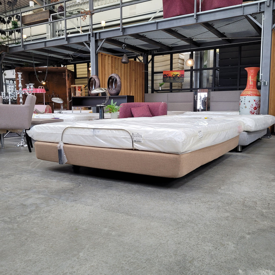 Ergomotion Boxspringbett mit Massagefunktion Matratze Doppelbett braun 160x200  Bett